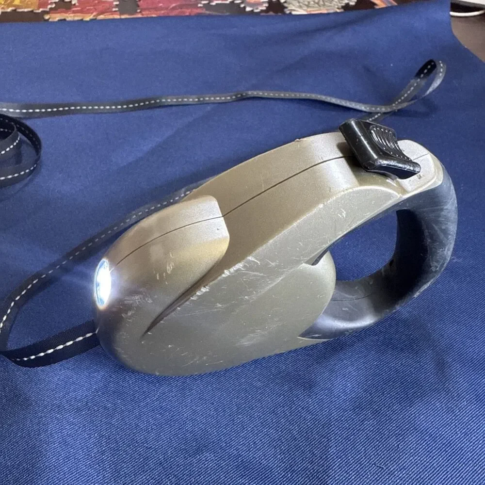 retractable dog leash 16 ft